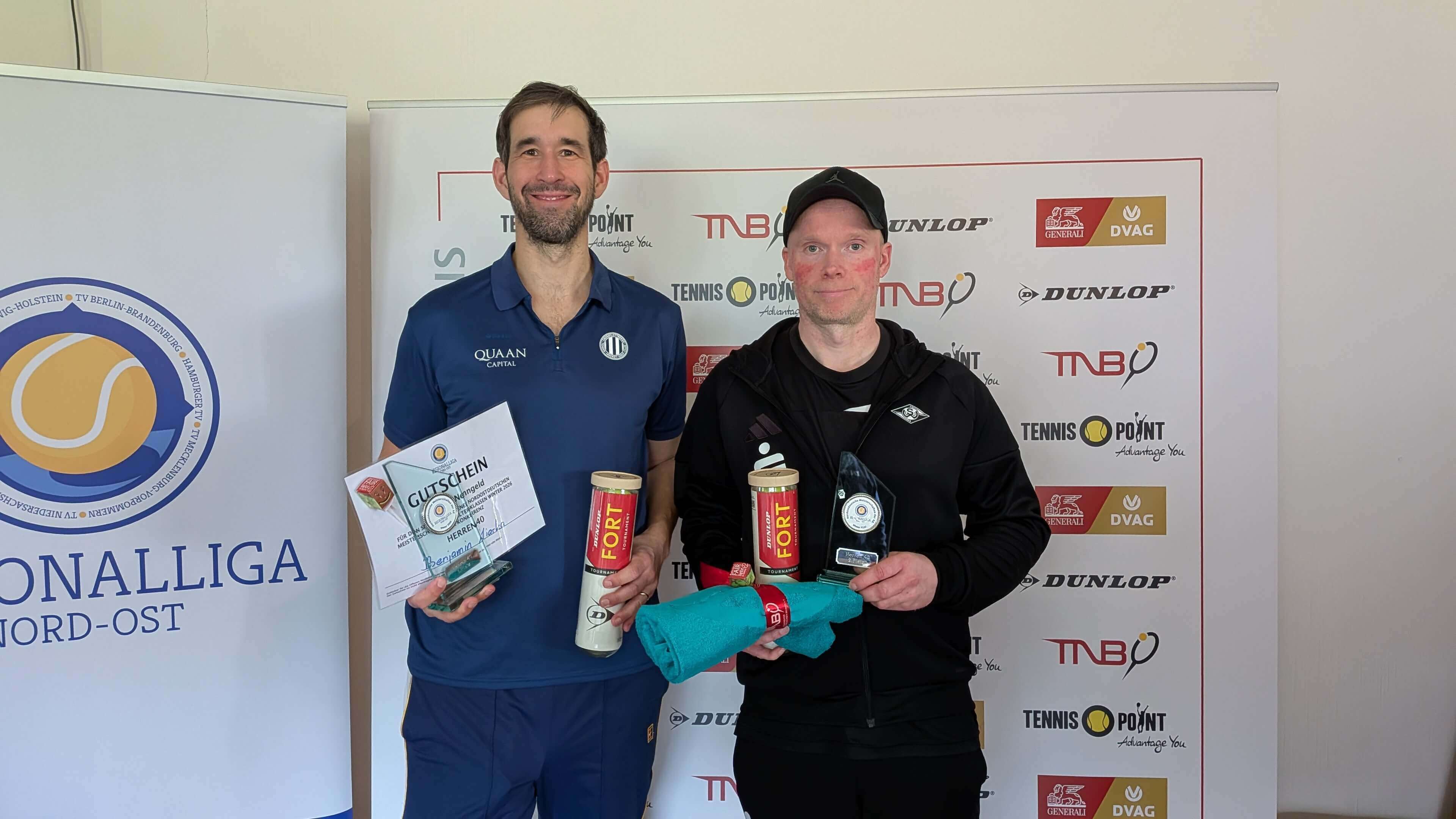 Benjamin Miarka (l.) holte den Titel bei den Herren 40